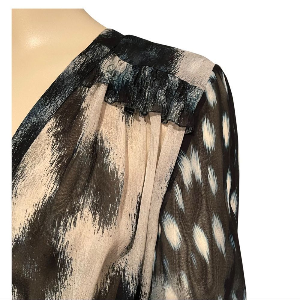 Roberto Cavalli Silk Blouse IT 48 /US 12 - Picture 2 of 8